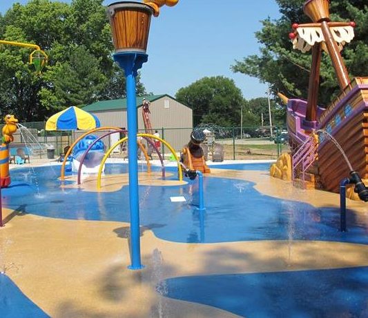 water play pad with rubber safety surfacing